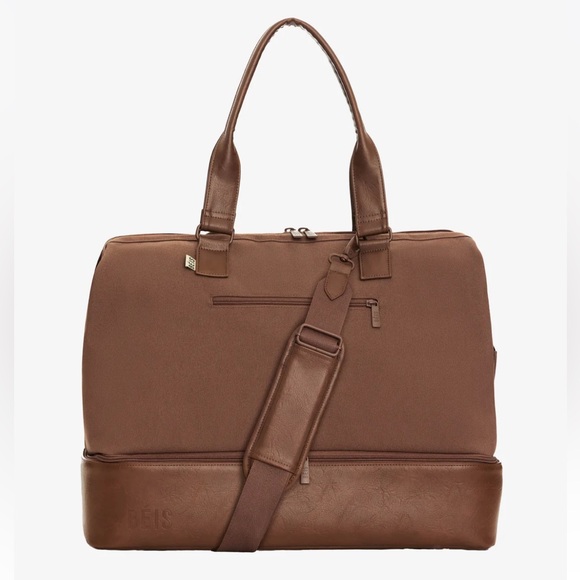 BEIS Handbags - NWT BEIS The Weekender in Maple